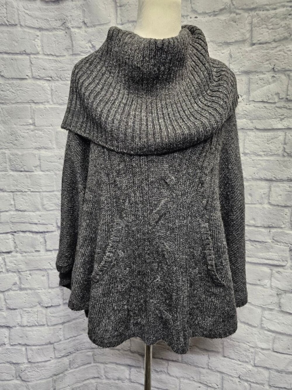Divided H&M L Dark Gray Poncho Cowl Neck Ribbed Pocket Cable Knit Sweater